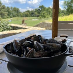 Gold Cup Wine Bar - Mussels