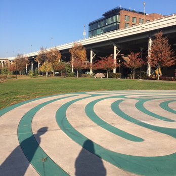 Georgetown Waterfront Park - Parks Near Me - Washington, DC, District of Columbia