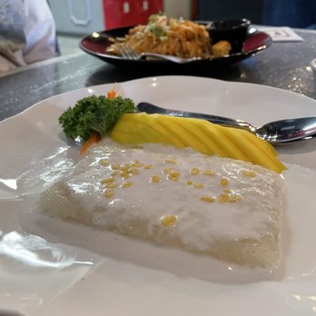 Bangkok Bistro - Mango Sticky Rice - Thai Near Me - Georgetown, Delaware