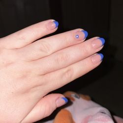 Queen Nails & Spa - Full set with gel