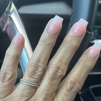 Queen Nails and Lash - Nail Salons Near Me - Carson, California
