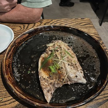 Lineage - fish - Asian Fusion Near Me - Wailea, Hawaii Lineage - fish - Asian Fusion Near Me - Wailea, Hawaii