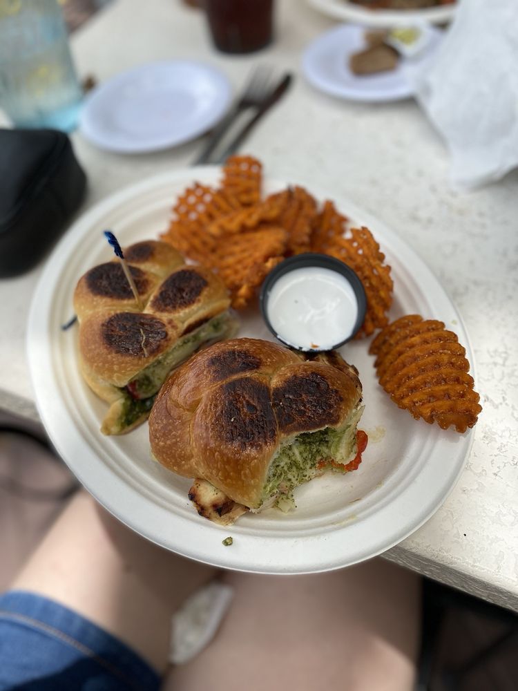 Lucky Dill Deli