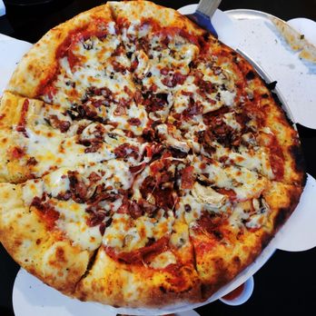 Lakeside Wood Fire Pizza - Pepperoni, bacon, and mushroom pizza - Pizza Near Me - North Vernon, Indiana Lakeside Wood Fire Pizza - Pepperoni, bacon, and mushroom pizza - Pizza Near Me - North Vernon, Indiana