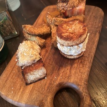Maldon & Mignonette - M&M Sampler - Breakfast & Brunch Near Me - Sea Cliff, New York Maldon & Mignonette - M&M Sampler - Breakfast & Brunch Near Me - Sea Cliff, New York