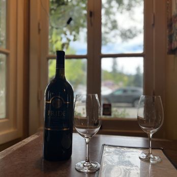 Barefoot Cafe - Cozy setting for the perfect date! - Bars Near Me - Fairfax, California Barefoot Cafe - Cozy setting for the perfect date! - Bars Near Me - Fairfax, California