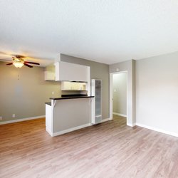 Country Club Apartments