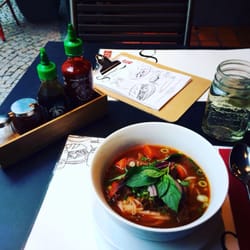Soumi - Soups And Bánh Mì - Pho, lecker!