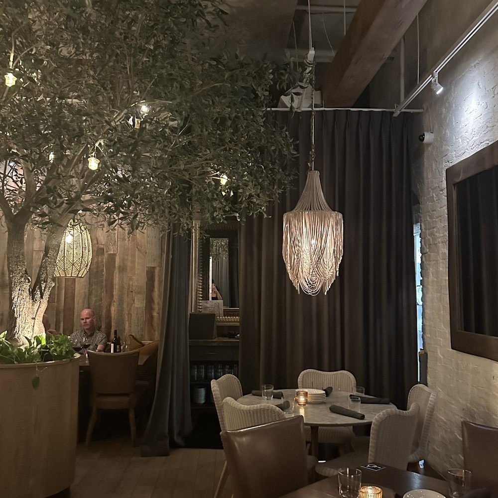 Aba Miami - Bal Harbour - Mediterranean Near Me - Bal Harbour, Florida
