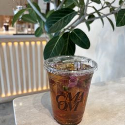 Oolong tea with rose buds