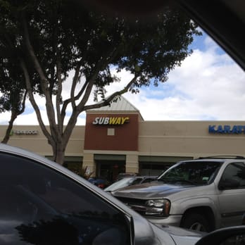Subway - cars parked in front of a subway store - Sandwiches Near Me - Miami, Florida Subway - cars parked in front of a subway store - Sandwiches Near Me - Miami, Florida