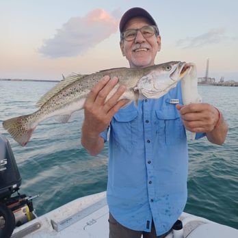 Clean Fun Fishing - Inshore Fishing Trip Aransas Pass Texas - Fishing Near Me - Rockport, Texas Clean Fun Fishing - Inshore Fishing Trip Aransas Pass Texas - Fishing Near Me - Rockport, Texas