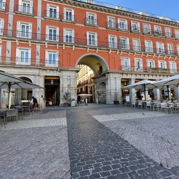 Plaza Mayor - Landmarks & Historical Buildings Near Me - Madrid, M