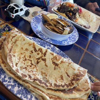 San Pedro's - Baleadas sencillas - Latin American Near Me - Dallas, Texas San Pedro's - Baleadas sencillas - Latin American Near Me - Dallas, Texas