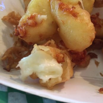 Casper's and Runyon's Nook - Oozing cheese curds - Dive Bars Near Me - Saint Paul, Minnesota