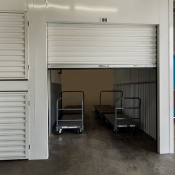 StorQuest Self Storage - Self Storage Near Me - Hilo, Hawaii