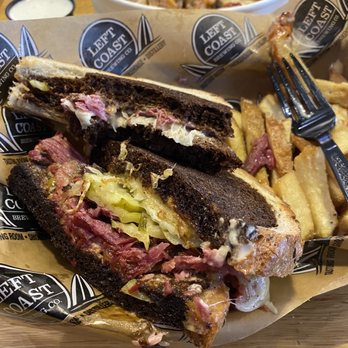 Left Coast Brewing - Reuben sandwich - Barbeque Near Me - Irvine, California Left Coast Brewing - Reuben sandwich - Barbeque Near Me - Irvine, California