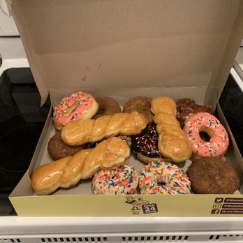Winchell's Donut House - Donuts Near Me - Arvada, Colorado Winchell's Donut House - Donuts Near Me - Arvada, Colorado