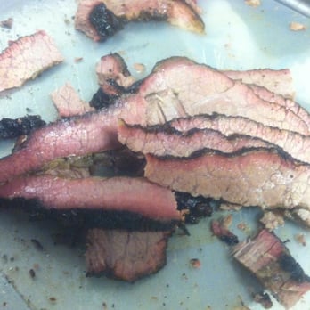 Pullin' Pork -  close up of sliced meat - Food Trucks Near Me