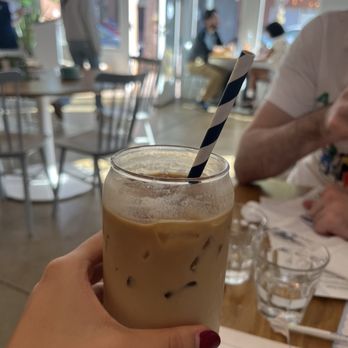 Bluestone Lane - Draught Flat White w/ Califia Oat Milk - Coffee & Tea Near Me - Orange, California Bluestone Lane - Draught Flat White w/ Califia Oat Milk - Coffee & Tea Near Me - Orange, California