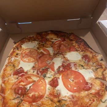 Ember - Margarita - Pizza Near Me - Harwich Port, Massachusetts