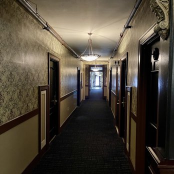 MarQueen Hotel - Very quaint - Hotels Near Me - Seattle, Washington MarQueen Hotel - Very quaint - Hotels Near Me - Seattle, Washington