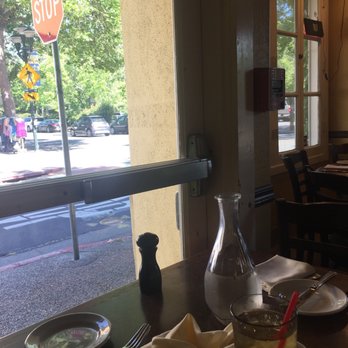 Barefoot Cafe - Bars Near Me - Fairfax, California
