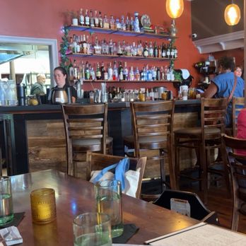 FM Eatery - Cocktail Bars Near Me - Fort Mill, South Carolina