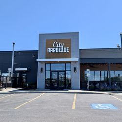 Exterior/entrance