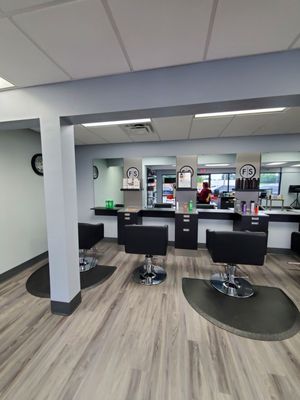 EXPRESS CUTS - Updated May 2026 - 5511 Valley Station Rd, Louisville ...