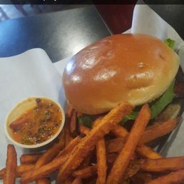 Advocado burger, no onions add bacon, sweet potatoes fries and spicy Buffalo sauce...all delicious! oh, and a red beer Advocado burger, no onions add bacon, sweet potatoes fries and spicy Buffalo sauce...all delicious! oh, and a red beer