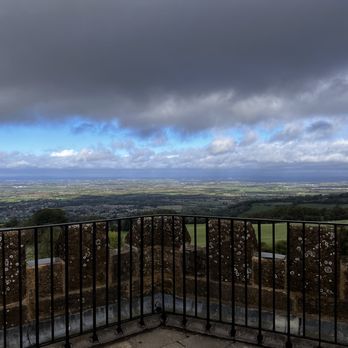 Broadway Tower Country Park - Parks Near Me - Broadway, WOR