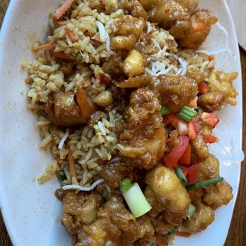 Pei Wei Asian Kitchen - Honey chicken with fried rice - Chinese Near Me - Tampa, Florida Pei Wei Asian Kitchen - Honey chicken with fried rice - Chinese Near Me - Tampa, Florida