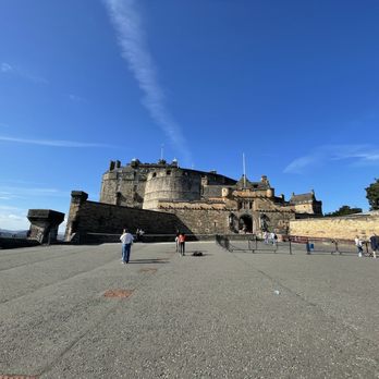 Edinburgh Castle - Landmarks & Historical Buildings Near Me - Edinburgh, EDH Edinburgh Castle - Landmarks & Historical Buildings Near Me - Edinburgh, EDH