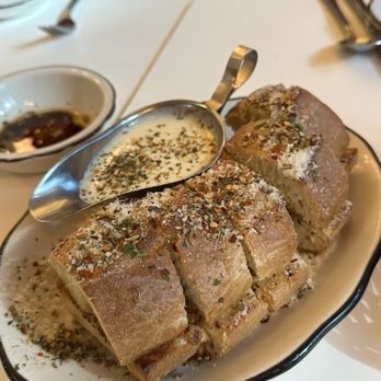 Caruso's Grocery - Garlic bread - Italian Near Me - Washington, DC, District of Columbia Caruso's Grocery - Garlic bread - Italian Near Me - Washington, DC, District of Columbia