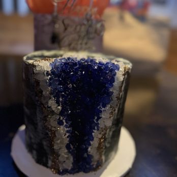 Rock Sugar Custom Cakes - Custom Sapphire geode strawberry cake with cookies & cream frosting - Custom Cakes Near Me Rock Sugar Custom Cakes - Custom Sapphire geode strawberry cake with cookies & cream frosting - Custom Cakes Near Me