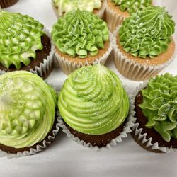 Montanaro Cakery & Macarons