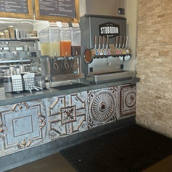 Bushfire Kitchen - Eastvale - Drink station - Gluten-Free Near Me - Eastvale, California
