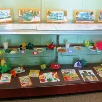 Gladys E. Kelly Public Library - Display cases - Libraries Near Me - Webster, Massachusetts