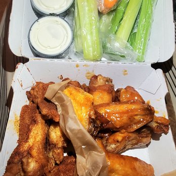 Buffalo Wild Wings - Wings: Desert Heat & Mango Habanero - Sports Bars Near Me - North Haven, Connecticut Buffalo Wild Wings - Wings: Desert Heat & Mango Habanero - Sports Bars Near Me - North Haven, Connecticut
