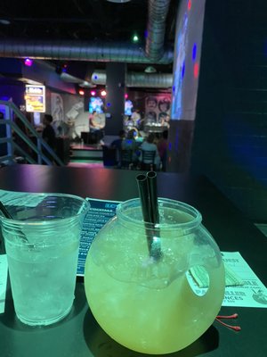 Low Key Piano Bar by null