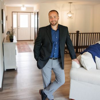 Tyler Murphy-RE/MAX Newport Realty - Real Estate Agents Near Me - Racine, Wisconsin Tyler Murphy-RE/MAX Newport Realty - Real Estate Agents Near Me - Racine, Wisconsin