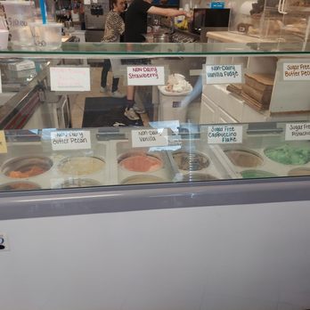 Joy's Ice Cream Plus - Ice Cream & Frozen Yogurt Near Me - Fort Pierce, Florida