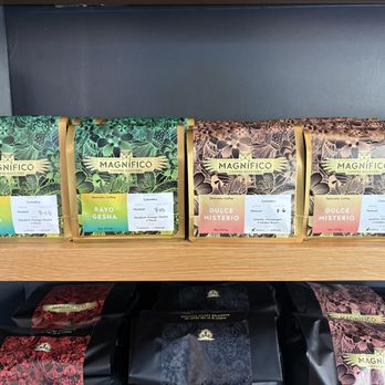 Magnifico Coffee Roasters - Coffee beans for sale - Coffee & Tea Near Me - Chicago, Illinois