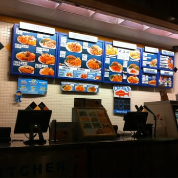 Captain D's - Front counter. - Seafood Near Me - Bremen, Georgia