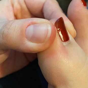 Midtown Nail Lounge - Nail is cracked. How?!? - Nail Salons Near Me - Phoenix, Arizona