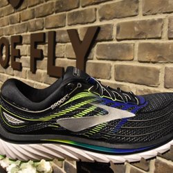 Shoe Fly