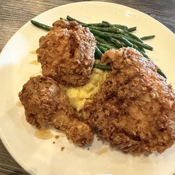 High Tide - Fried chicken - Seafood Near Me - Gilbert, Arizona
