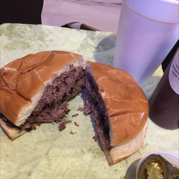 Donn's Texas BBQ - Brisket Sandwich - Barbeque Near Me - Austin, Texas