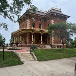 Pella Mansion